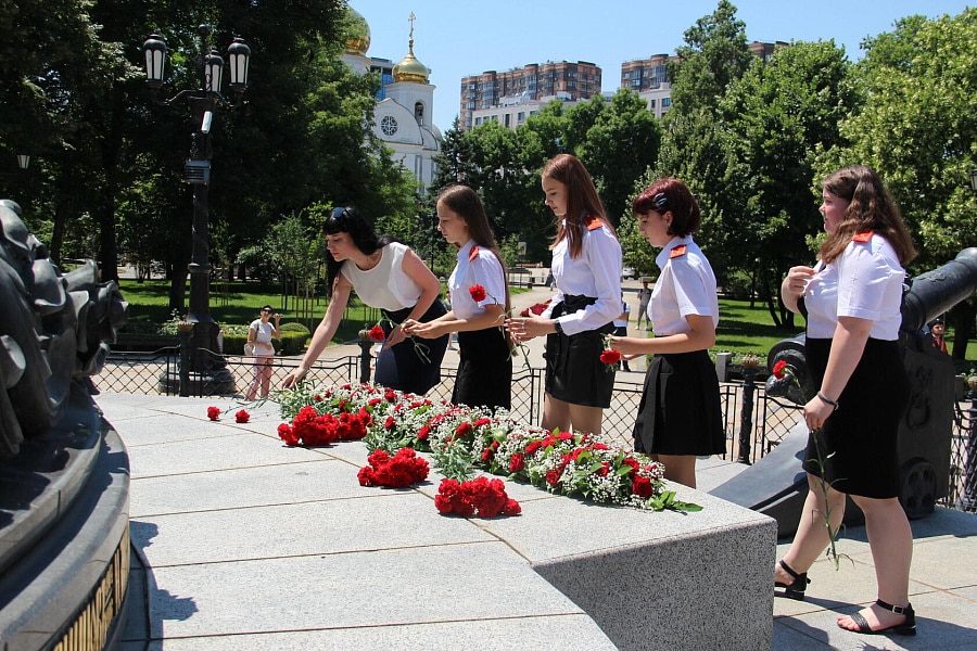 В Краснодаре отпраздновали 230-летие подписания Екатериной II жалованной грамоты казакам