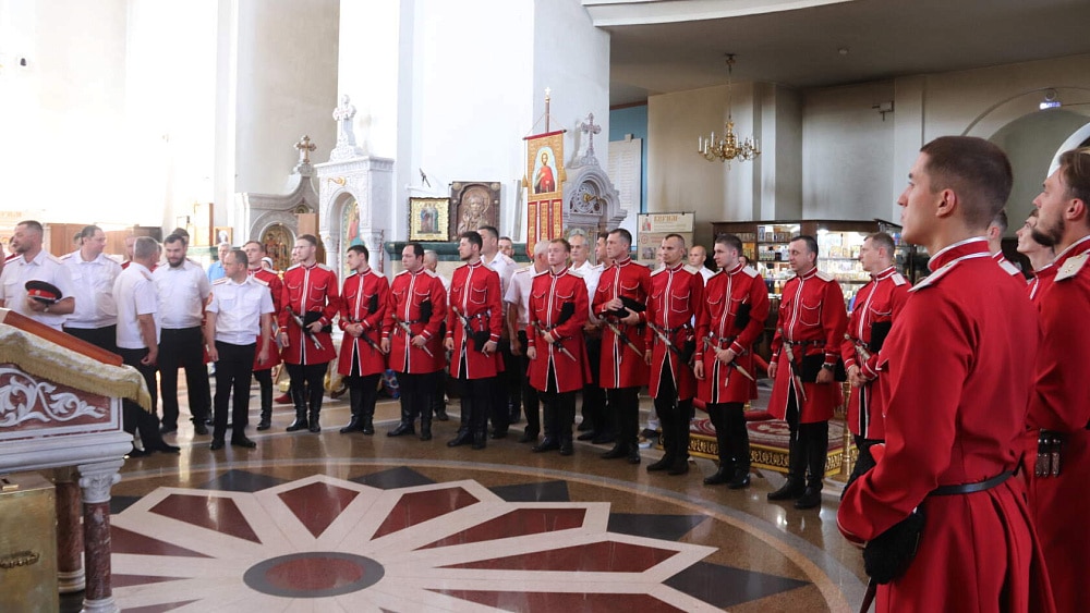 В Краснодаре провели литургию, посвящённую Дню крещения Руси