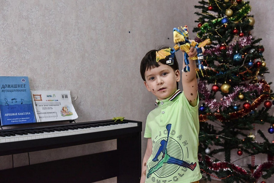 Пятилетний Гордей из Краснодара получил подарок от губернатора